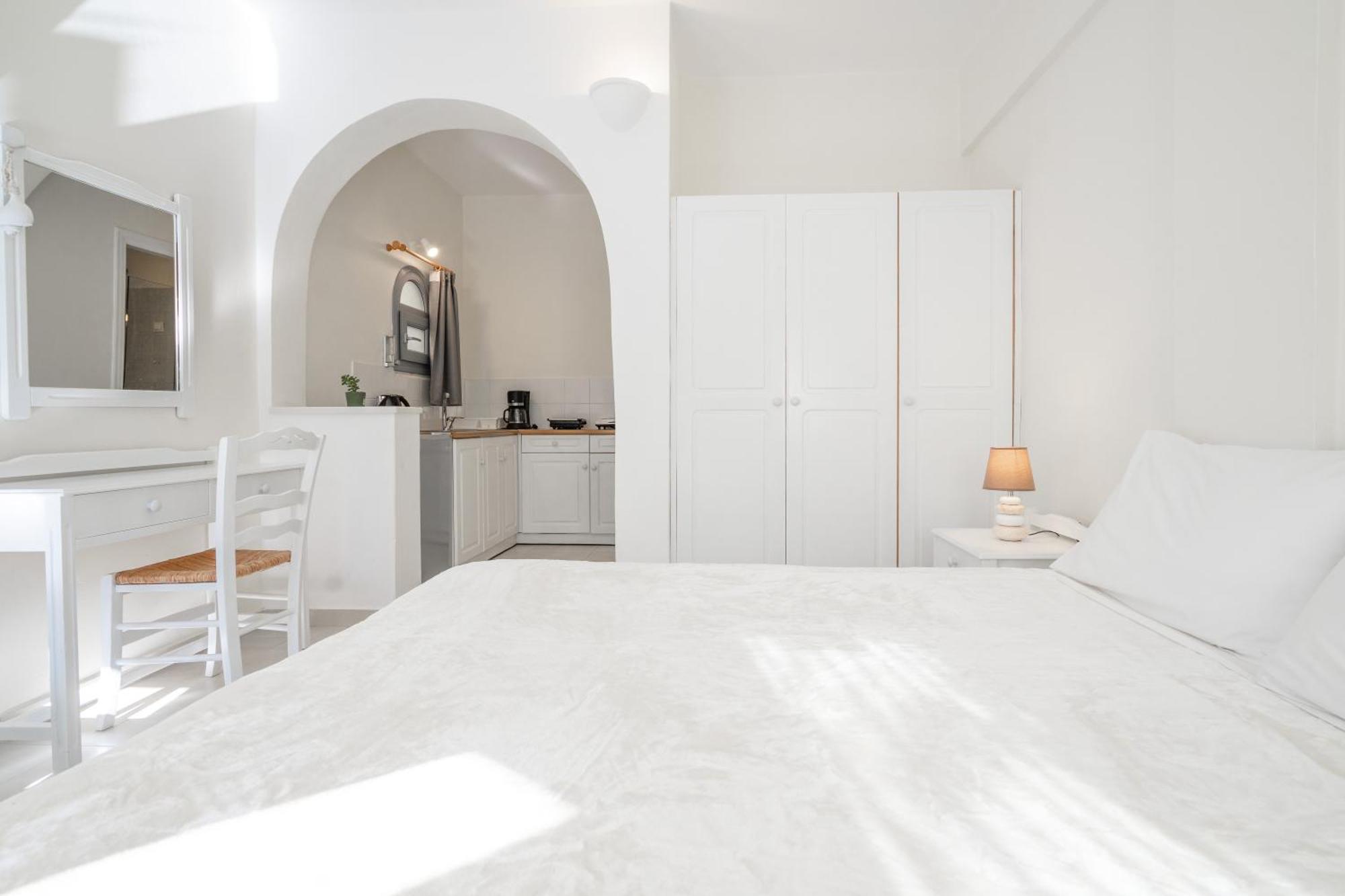 Ersi Villas Fira  Pokoj fotografie